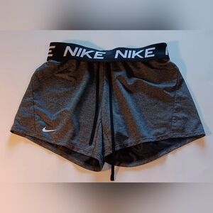 NIKE DRI-FIT WOMEN’S XS RUNNING ATHLETIC SHORTS BLACK GRAY